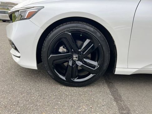 Used 2019 Honda Accord Sport image 30
