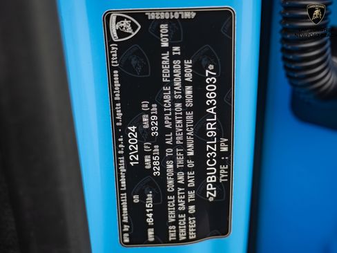 Used 2024 Lamborghini Urus Performante image 39