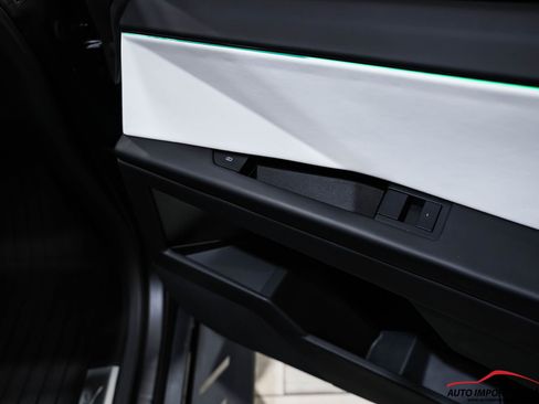 Used 2024 Tesla Cybertruck AWD Crew Cab image 47