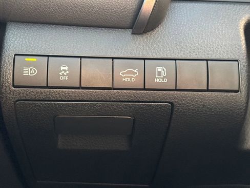 Used 2023 Toyota Camry LE image 22