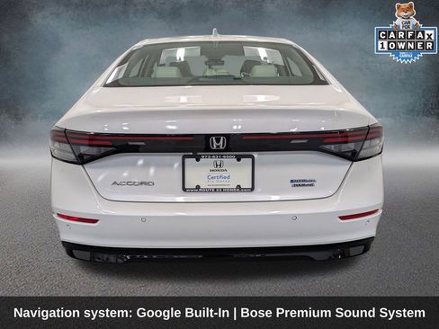 Used 2023 Honda Accord Touring image 6