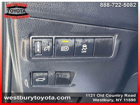 Certified 2026 Toyota Corolla Cross XLE w/ Convenience Package AWD/4WD image 20