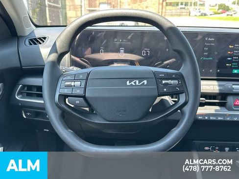 Used 2025 Kia K4 FWD image 28