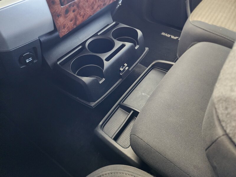 Used 2012 RAM 1500 Big Horn RWD image 39