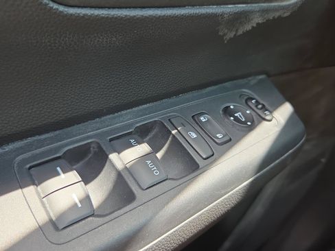 Certified 2025 Honda CR-V Sport image 22