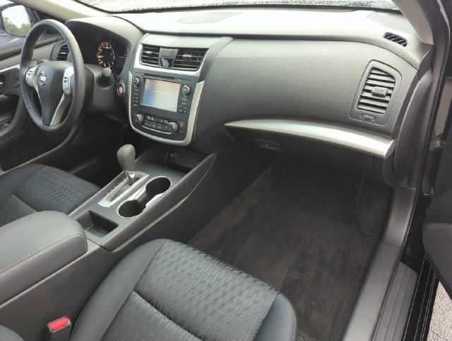 Used 2016 Nissan Altima 2.5 SV w/ Convenience Package FWD image 21