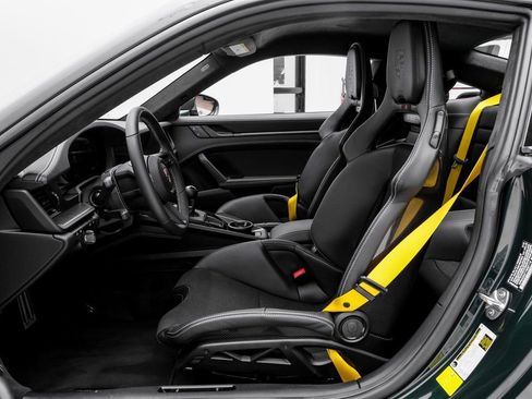 Used 2026 Porsche 911 GT3 w/ Chrono Package image 6