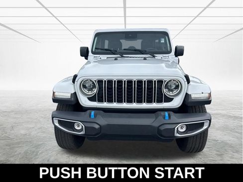Used 2024 Jeep Wrangler Unlimited Sahara AWD/4WD image 9