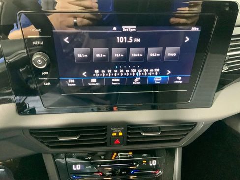 Used 2025 Volkswagen Jetta S image 22