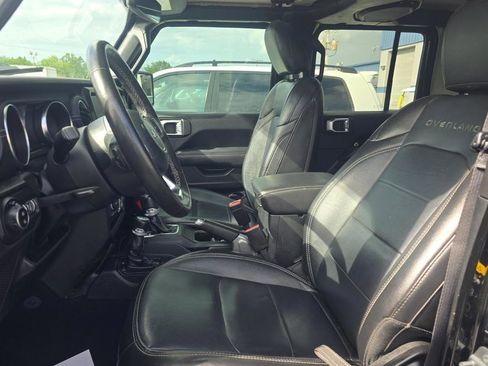 Used 2022 Jeep Gladiator Overland w/ Popular Equipment Package image 6