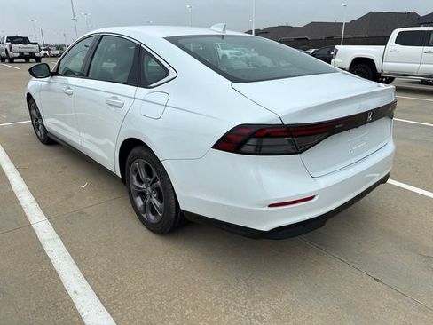 Used 2024 Honda Accord EX image 5