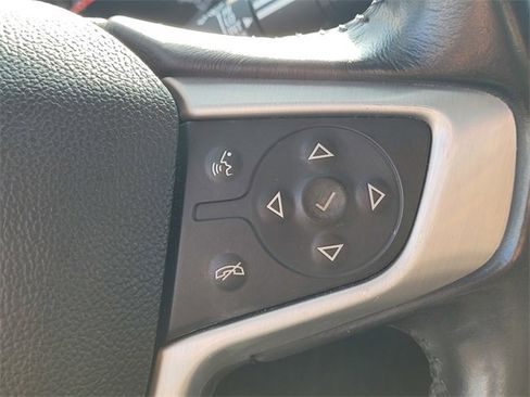 Used 2018 GMC Terrain SLE image 15