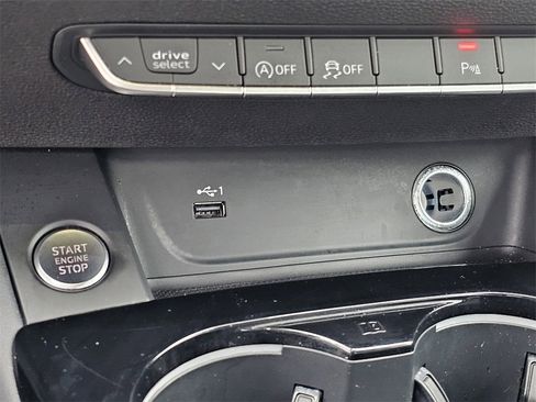 Used 2024 Audi A4 2.0T Premium Plus image 21