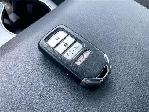 Used 2024 Honda Ridgeline Sport image 33