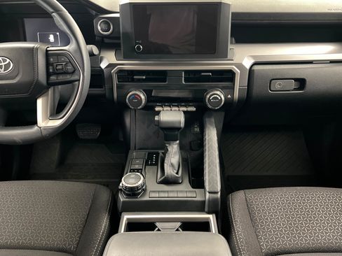 Used 2026 Toyota 4Runner SR5 AWD/4WD image 14