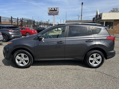 Used 2014 Toyota RAV4 XLE image 4