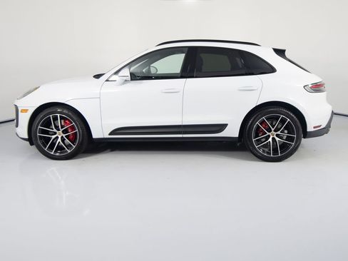 Certified 2026 Porsche Macan S AWD/4WD image 7