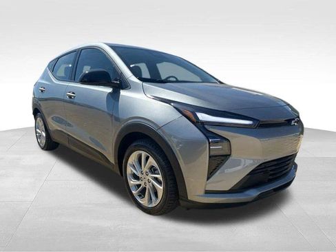 New 2027 Chevrolet Bolt LT w/ Comfort Package FWD image 40