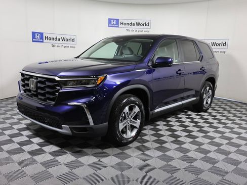 Used 2025 Honda Pilot EX-L image 1