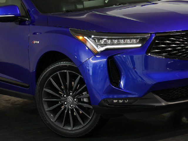 Certified 2023 Acura RDX w/ Advance Package AWD/4WD image 8