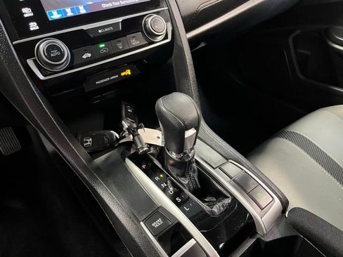 Used 2016 Honda Civic EX image 29