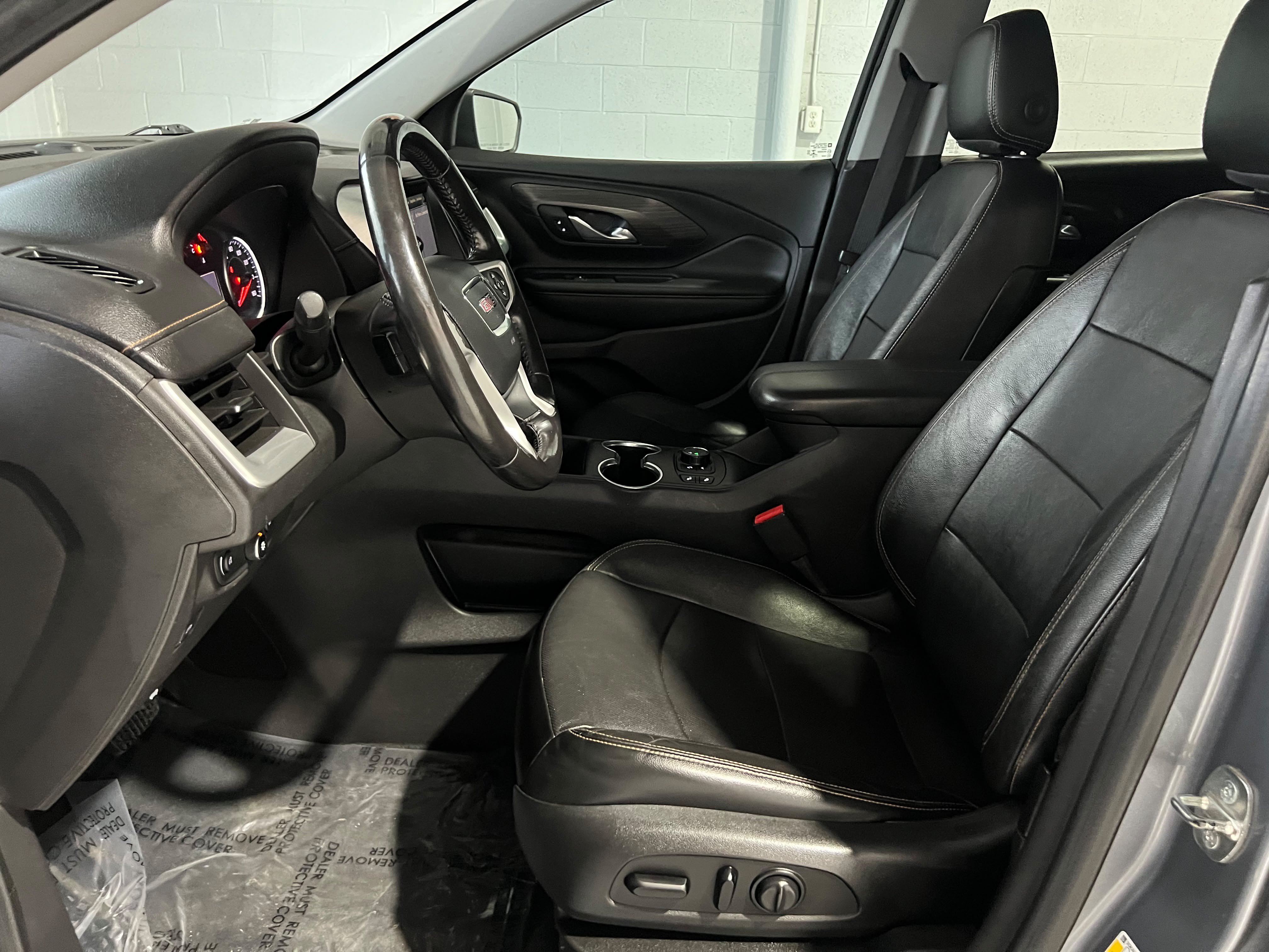 Used 2020 GMC Terrain SLT FWD image 10