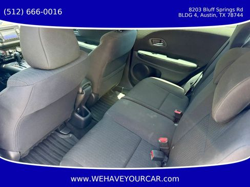 Used 2018 Honda HR-V LX image 12