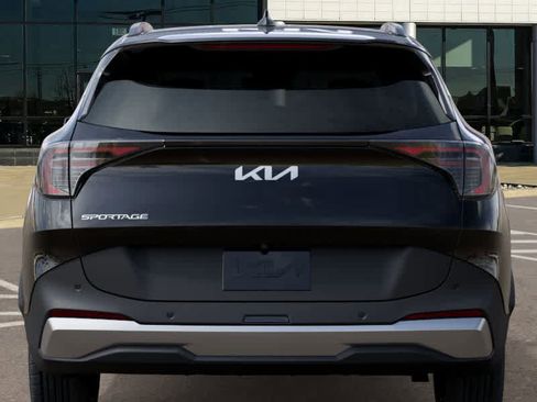 New 2026 Kia Sportage EX image 13