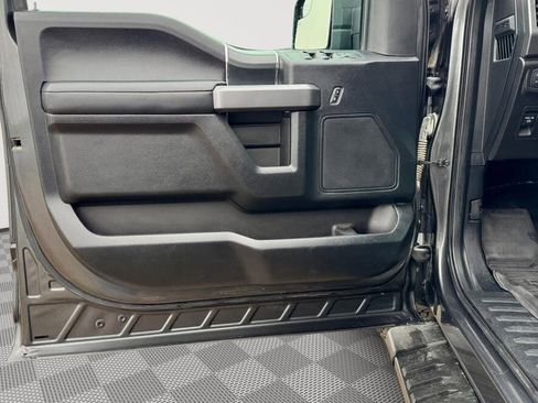 Used 2020 Ford F150 XLT w/ Equipment Group 302A Luxury AWD/4WD image 11