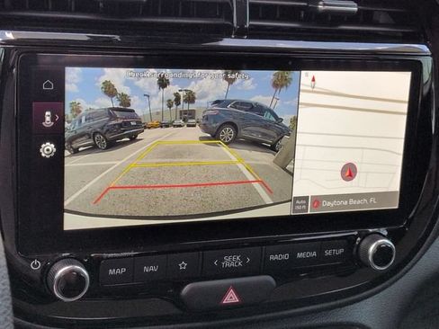 Used 2025 Kia Soul S FWD image 20