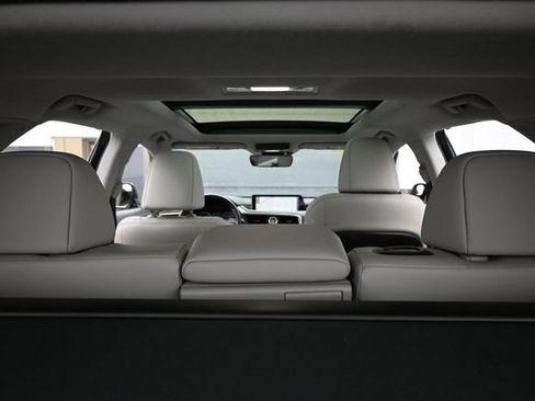 Used 2019 Lexus RX 350 FWD w/ Luxury Package image 27