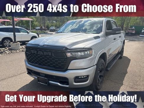 Used 2025 RAM 1500 Big Horn AWD/4WD image 4