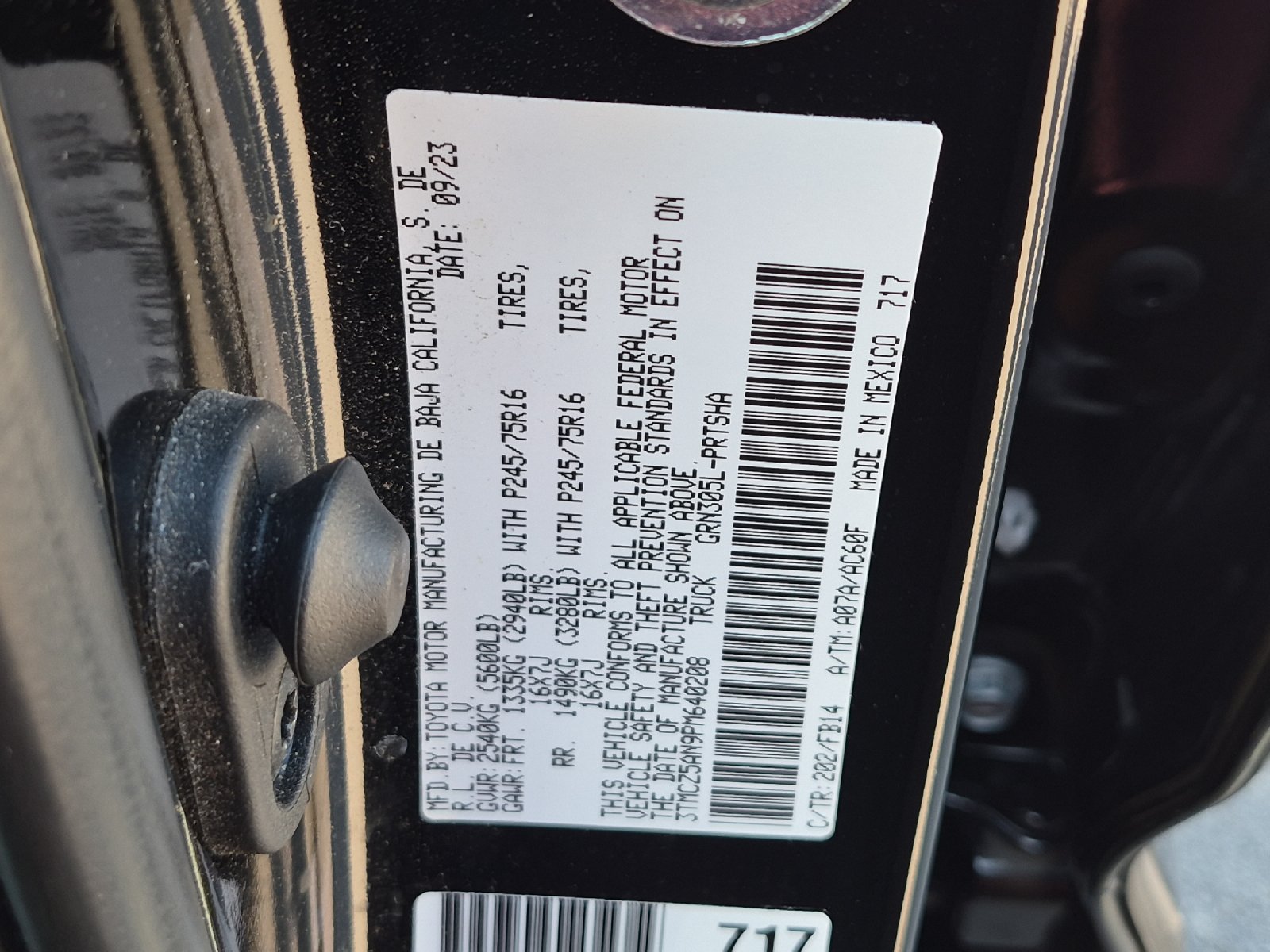 Used 2023 Toyota Tacoma SR AWD/4WD image 24