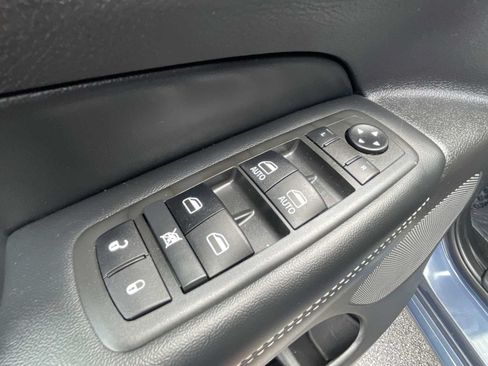 Used 2021 Jeep Grand Cherokee Limited w/ Quick Order Package 28K 80th AWD/4WD image 13