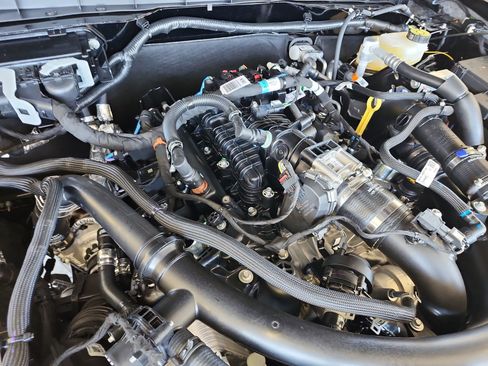 New 2025 Ford Bronco Outer Banks image 26