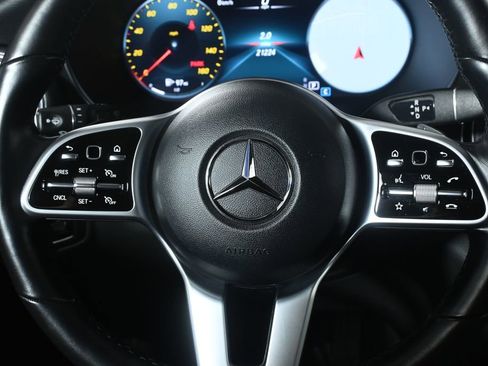 Used 2022 Mercedes-Benz GLC 300 4MATIC image 19
