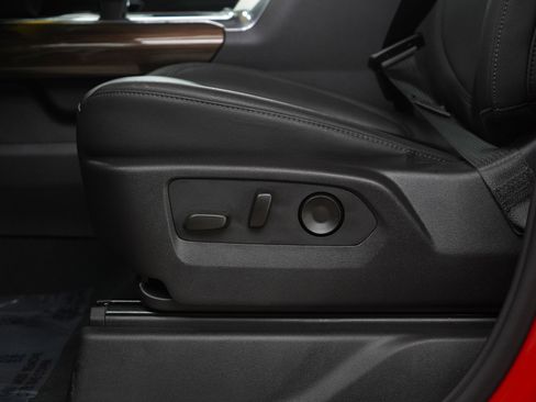 Used 2024 Chevrolet Silverado 1500 LT Trail Boss w/ Convenience Package II image 23