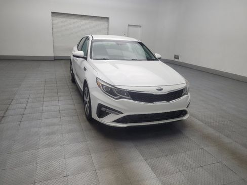 Used 2020 Kia Optima S FWD image 13