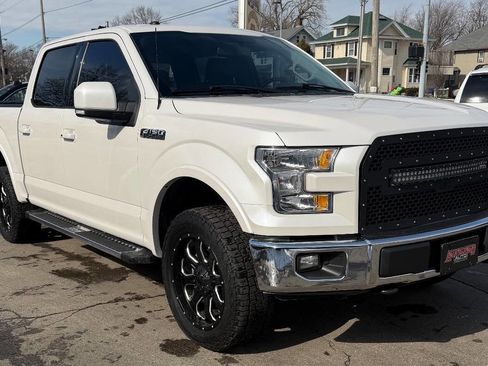 Used 2017 Ford F150 Lariat image 11