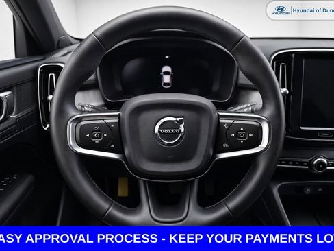 Used 2023 Volvo XC40 B5 Ultimate AWD/4WD image 7