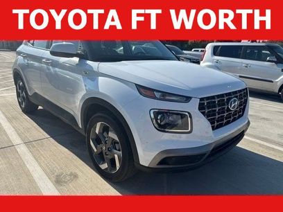 Used 2025 Hyundai Venue SEL