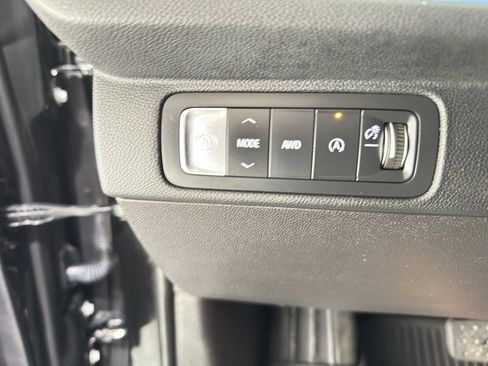 Used 2024 Chevrolet Traverse RS w/ LPO, Floor Liner Package image 20