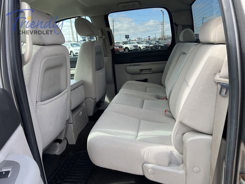 Used 2008 Chevrolet Silverado 1500 LT w/ Power Pack Plus AWD/4WD image 15