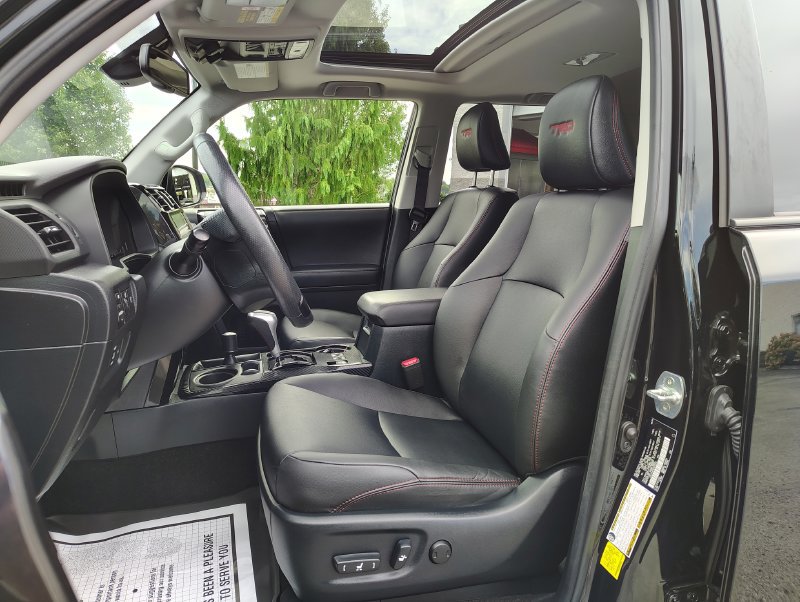 Used 2024 Toyota 4Runner TRD Pro AWD/4WD image 12