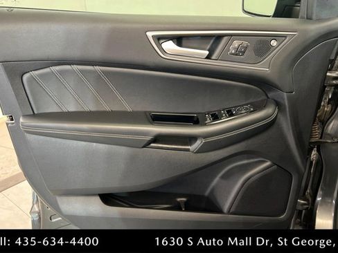 Used 2019 Ford Edge ST image 14