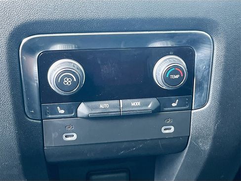 Used 2023 Chevrolet Tahoe High Country image 27