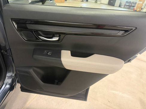 Used 2024 Honda CR-V EX-L image 27