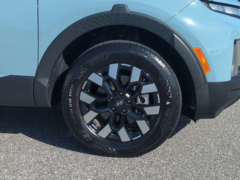 Used 2025 Hyundai Santa Cruz SEL image 11