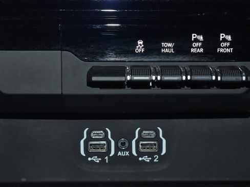 Used 2021 RAM 1500 Sport w/ Leather & Sound Group AWD/4WD image 35