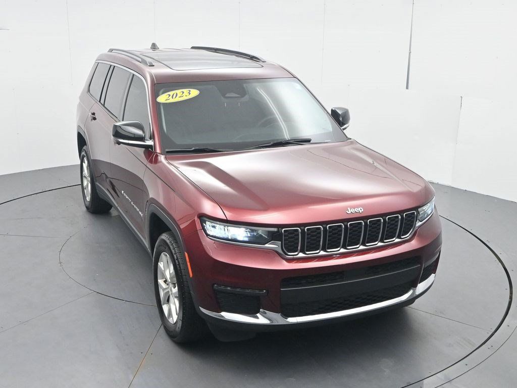 Used 2023 Jeep Grand Cherokee L Limited RWD image 28